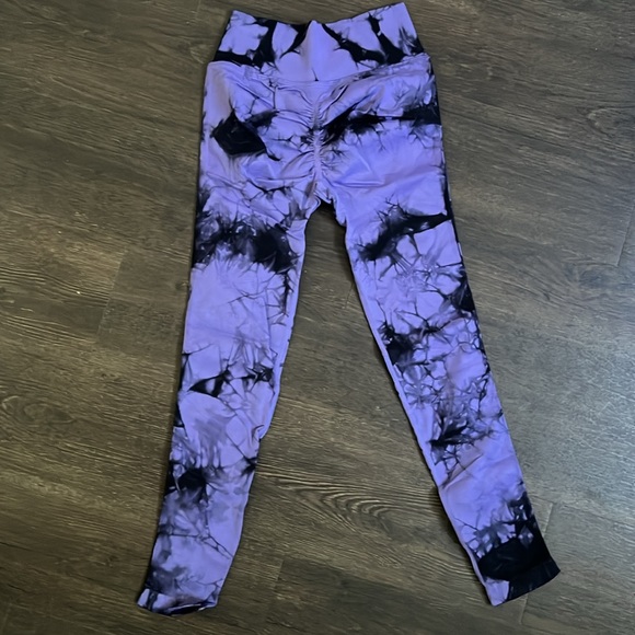 NWT V Front Seamless Contour Leggings - Picture 4 of 4